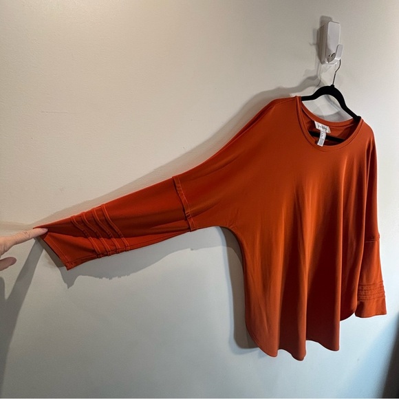 JOSEPH RIBKOFF Sz 16 Tulip Hem Long Line Horizontal Pleats on Doleman Sleeve - Picture 4 of 7